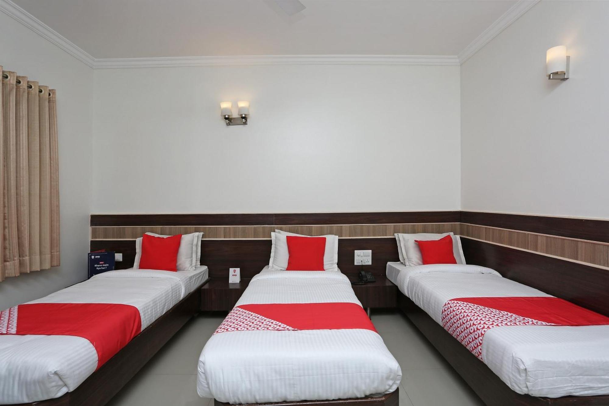 Spot On Hotel Sai Pancham Širdi Exteriér fotografie